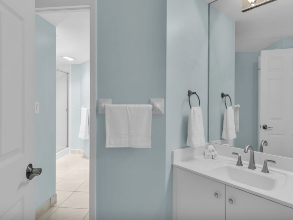South end Marco Island Luxury Condo 3 month minimum